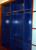 armario empotrado azul